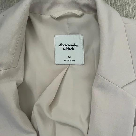 Lightweight suiting blazer - Picture 4 of 5